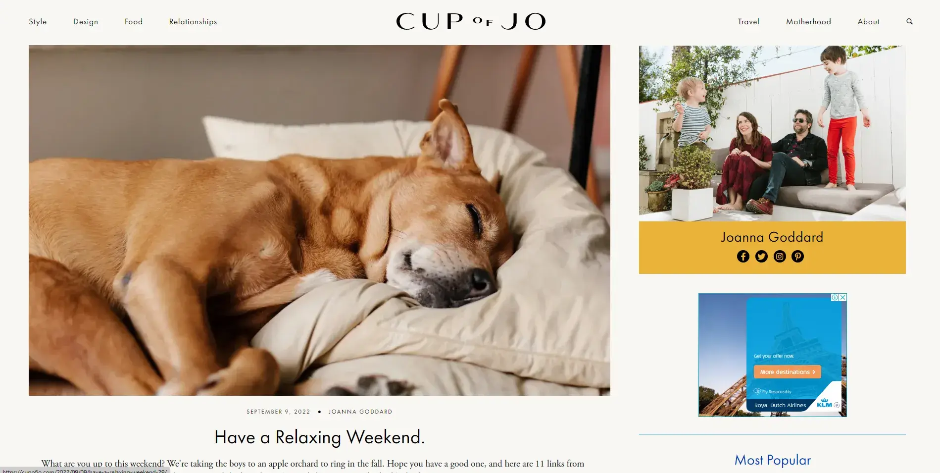 Lifestyle Blogging :  A Cup Of jo Blog